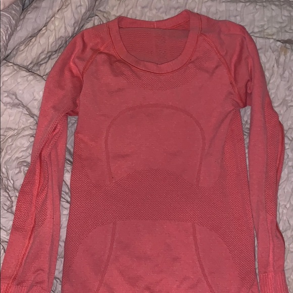 lululemon athletica Tops - Swiftly Tech Long Sleeve Crew